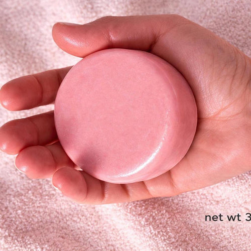 Hibiscus solid conditioner bar